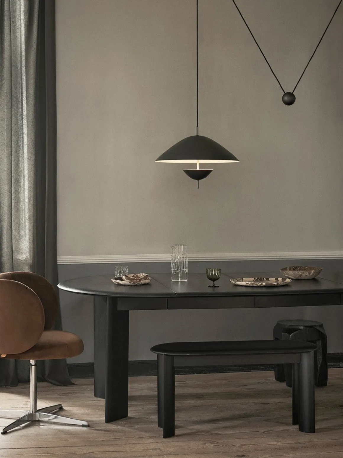 Lod taklampe Svart