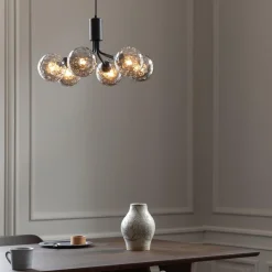 Nuura Apiales 6 taklampe - satin svart - optic røyk glass