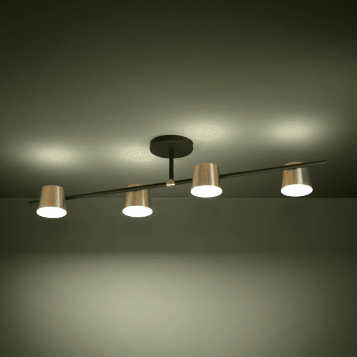 Altamira taklampe 4 lys - Svart/Messing
