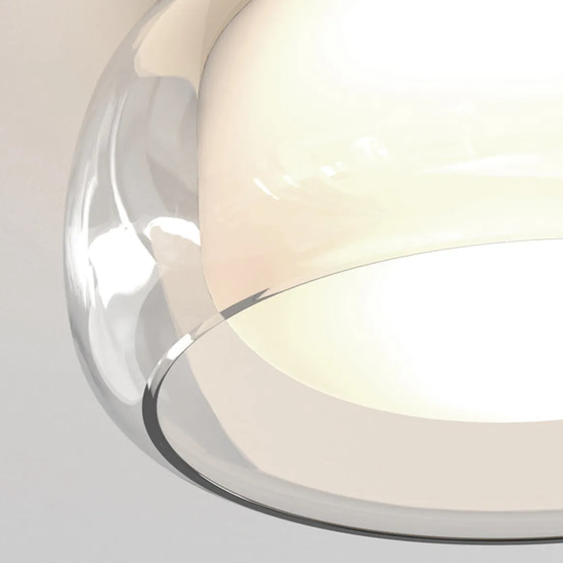 Aquina 360 taklampe IP44 E27