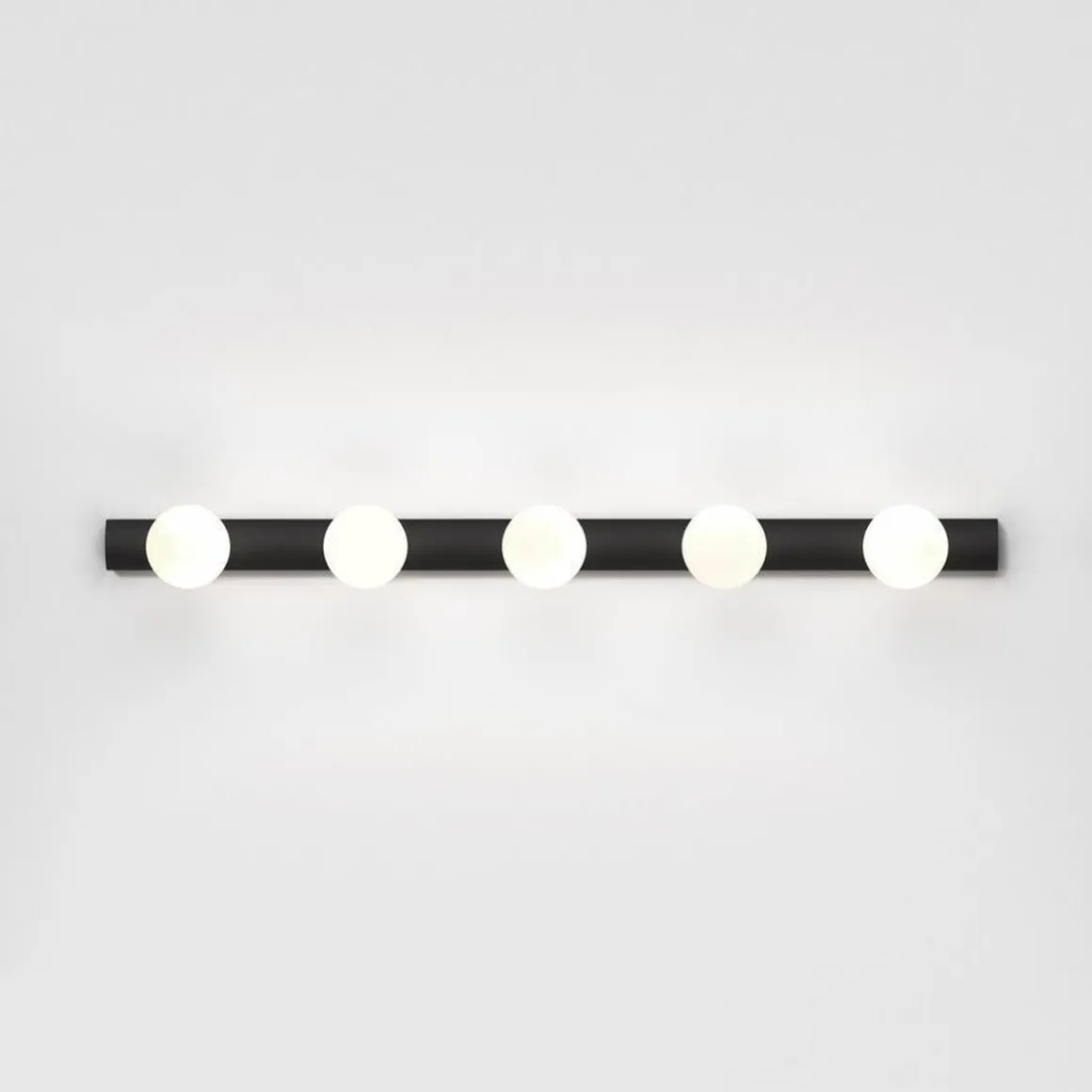 Cabaret 5 vegglampe for baderom IP44