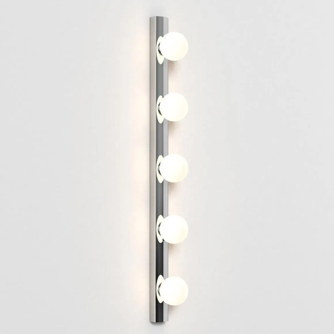 Cabaret 5 vegglampe for baderom IP44