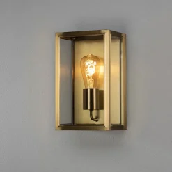 Carpi vegglampe utendørs IP44 - Messing