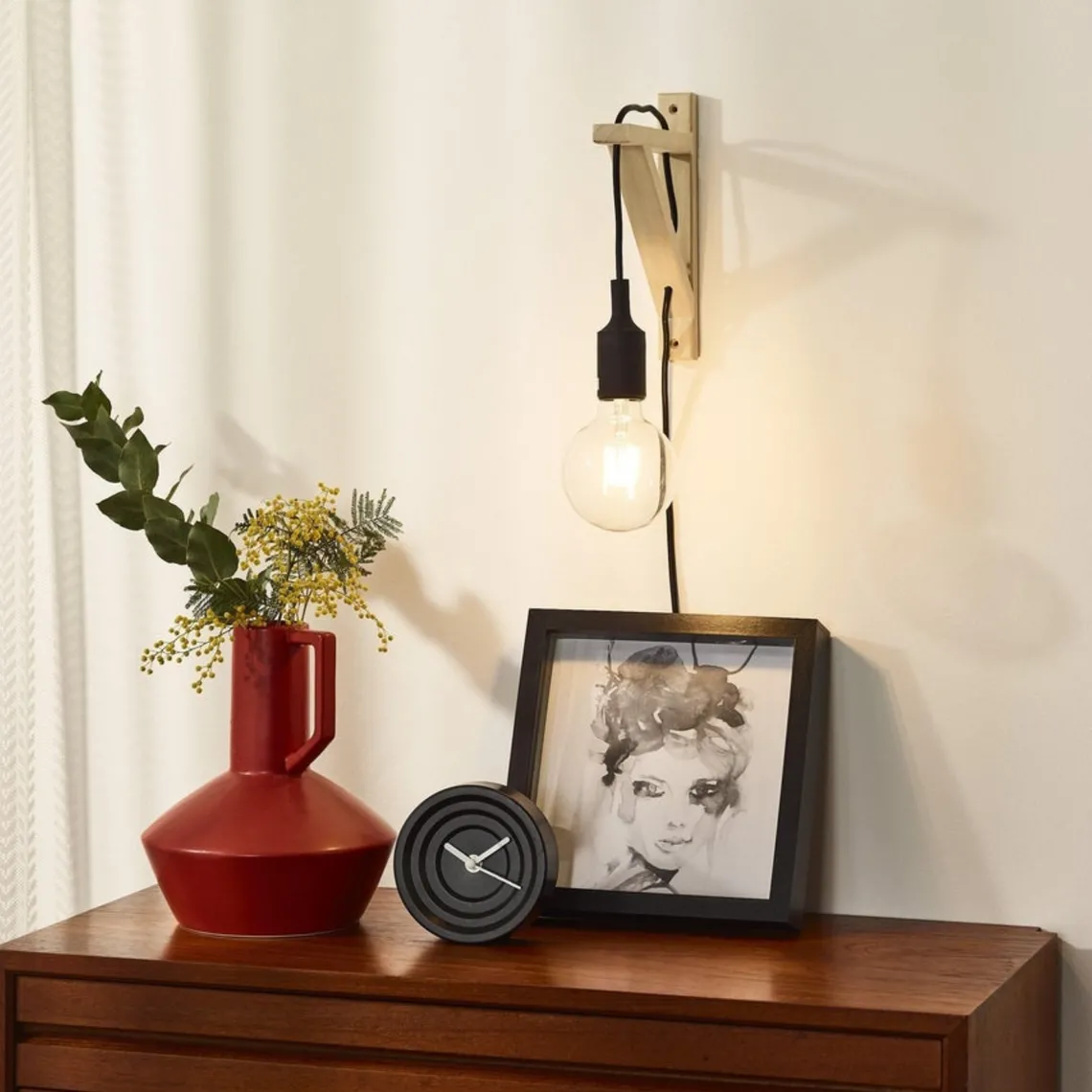 Fix vegglampe
