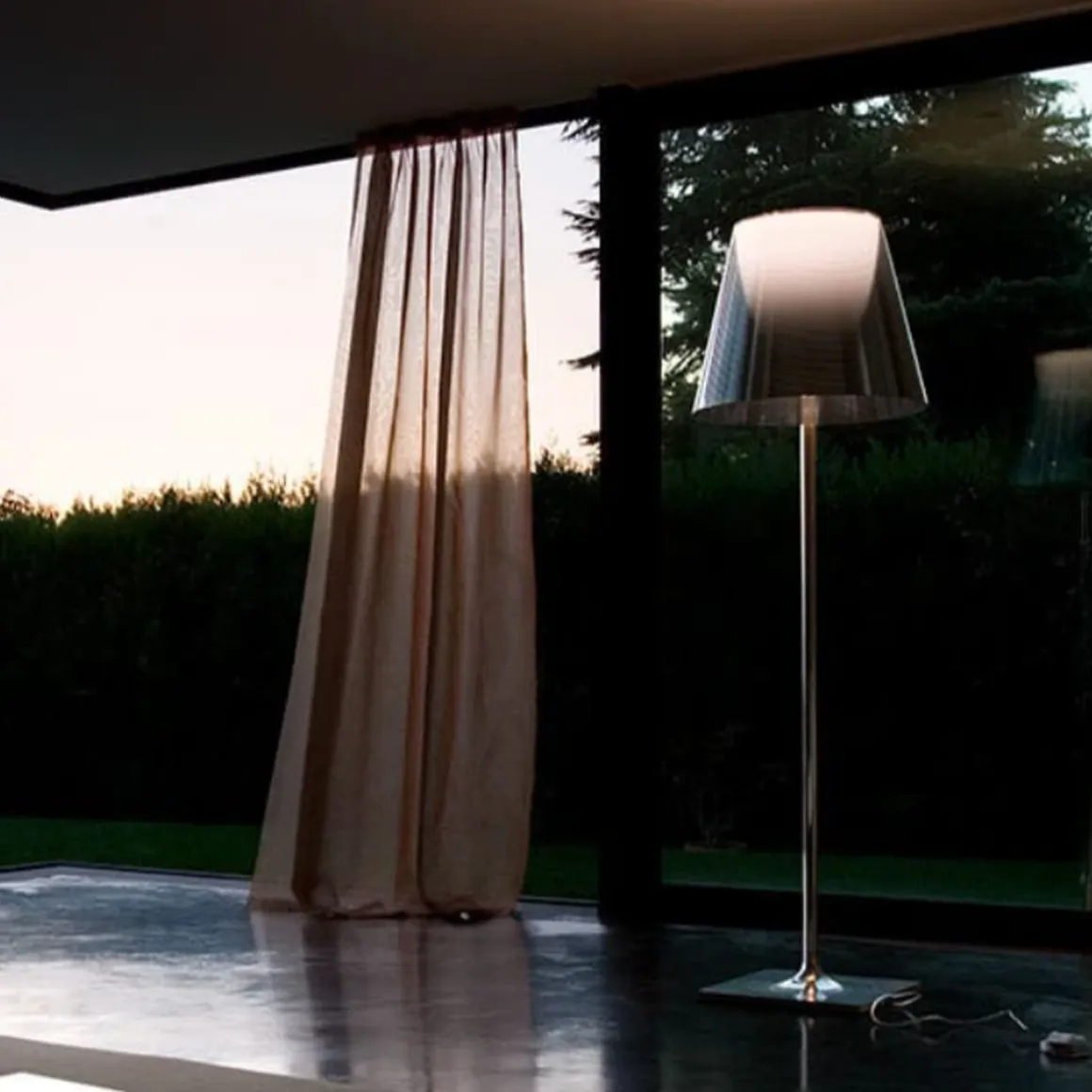 Flos K Tribe F2 gulvlampe