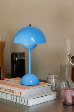 Flowerpot VP9 bærbar bordlampe