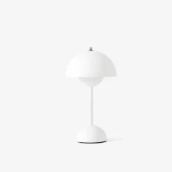 Flowerpot VP9 bærbar bordlampe