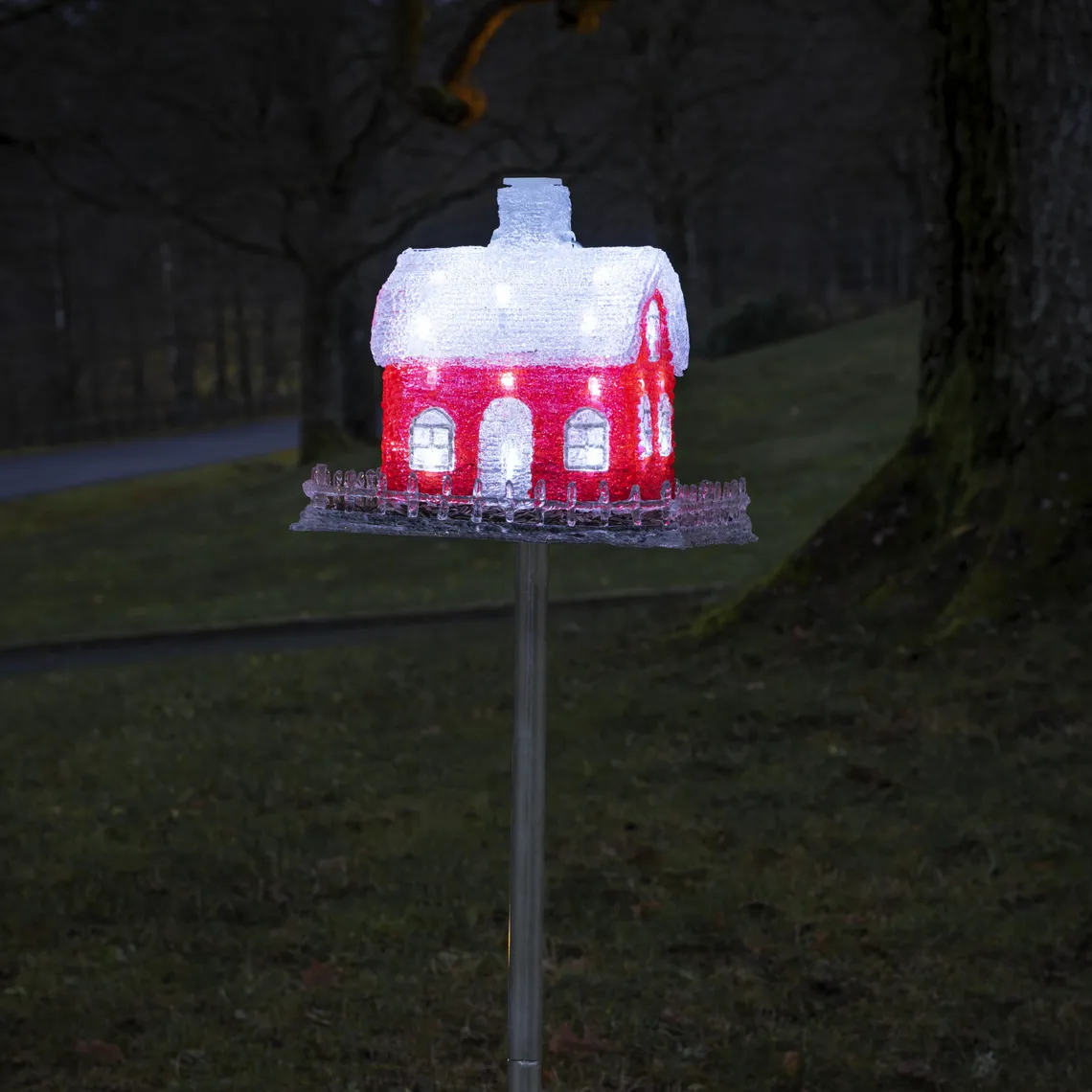 Fuglehus med LED lys
