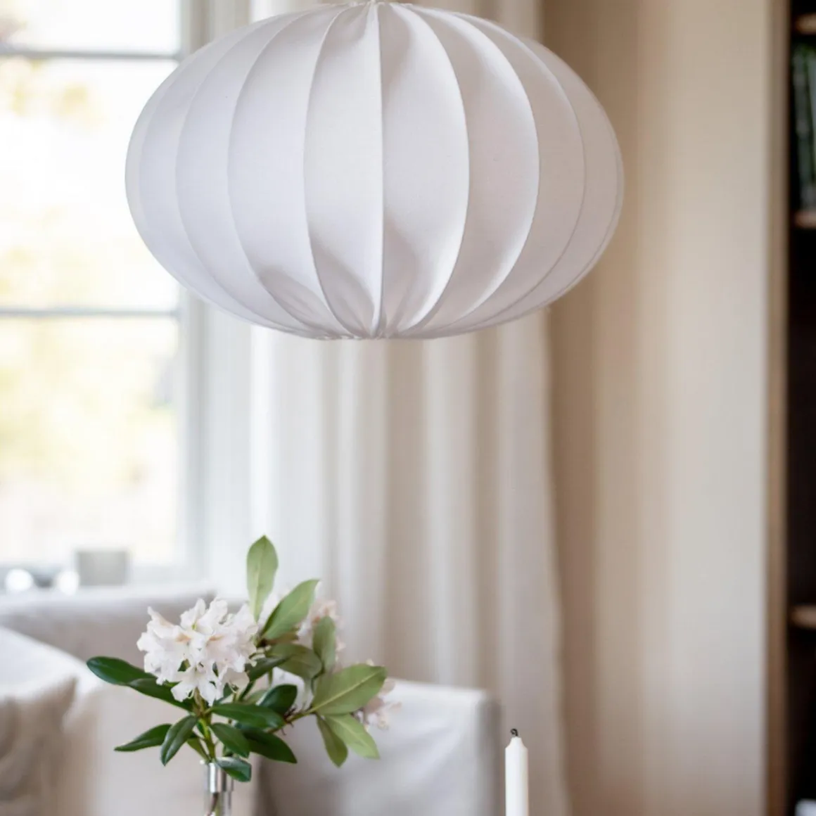 Hilma taklampe 60 cm - Hvit