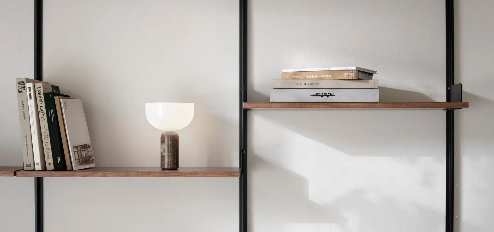 Kizu Portable bordlampe - Grå marmor