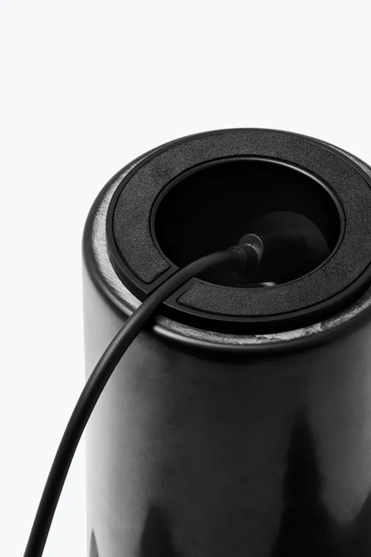 Kizu Portable bordlampe - Svart marmor
