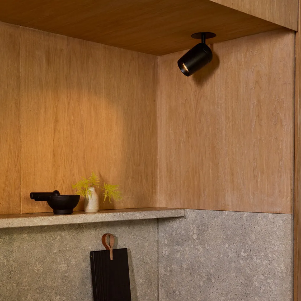 Koto recessed single takspot for innfelling