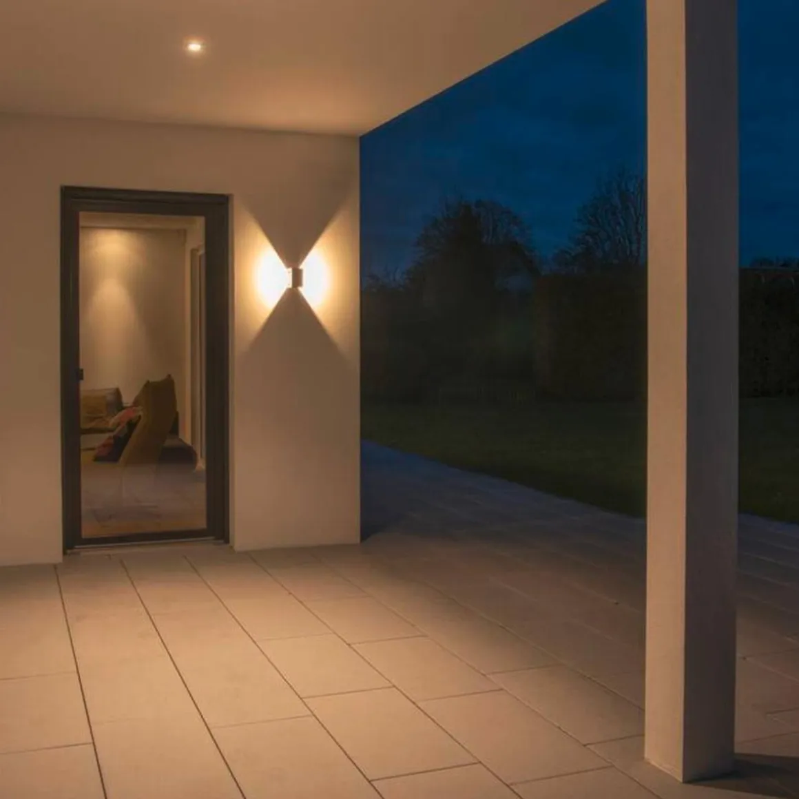 Logs vegglampe utendørs 9,5W 3000 Kelvin IP65