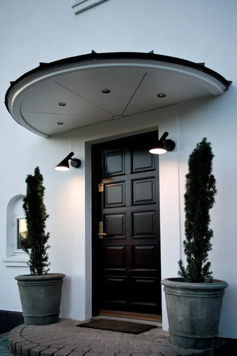 Louis Poulsen AJ 50 utendørs vegglampe