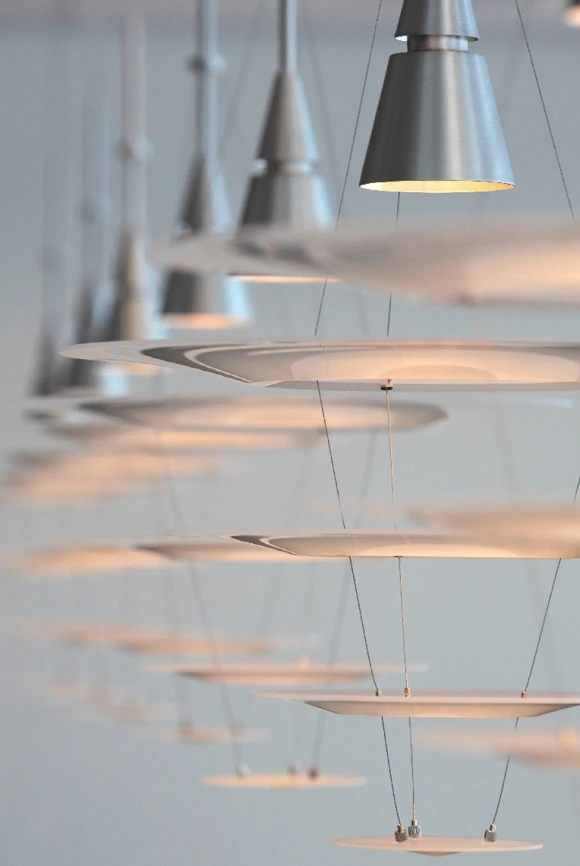 Louis Poulsen Enigma taklampe Ø42