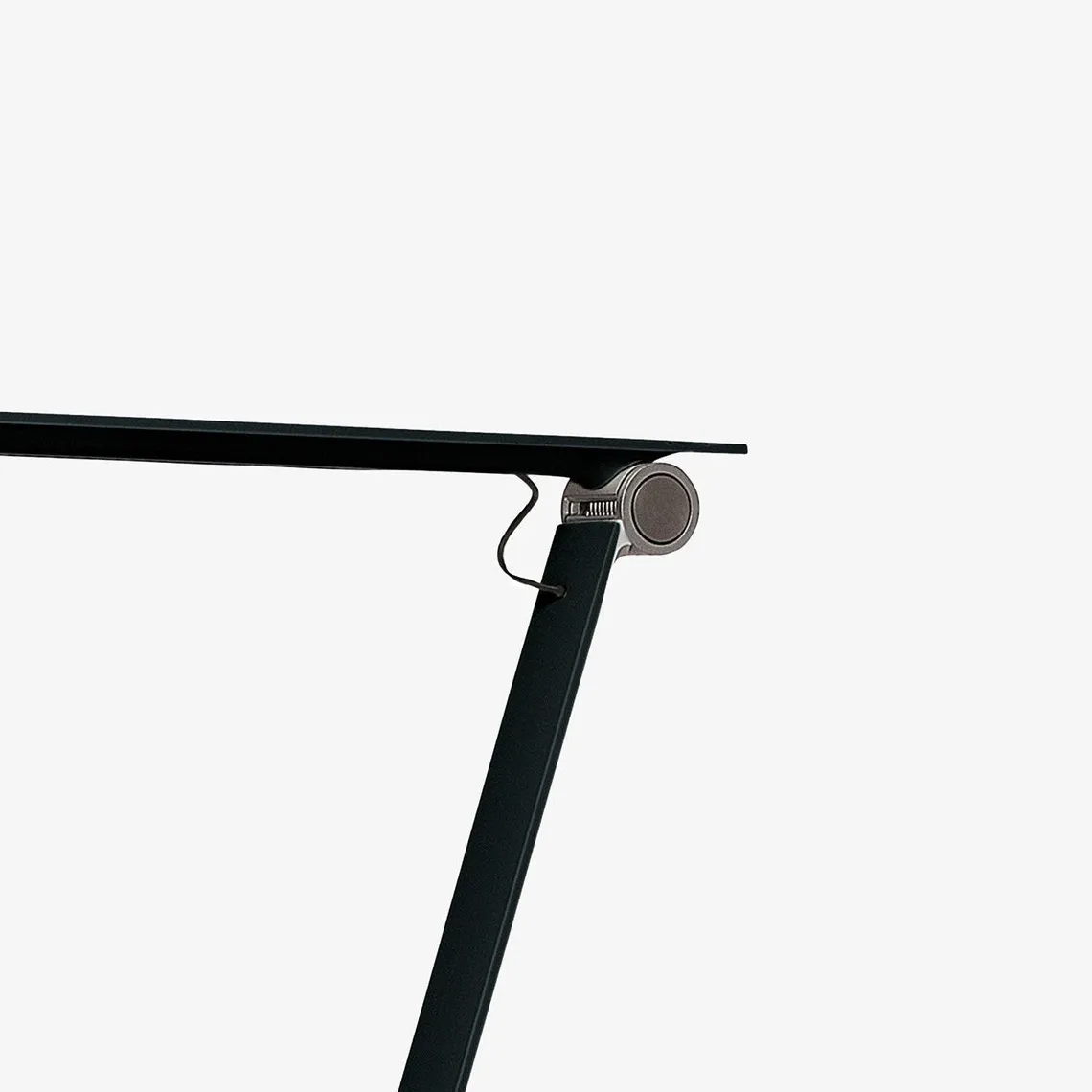Louis Poulsen NJP bordlampe