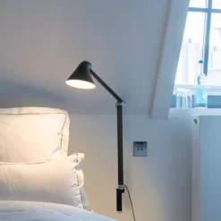 Louis Poulsen NJP lang vegglampe