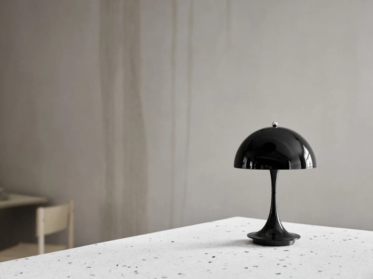 Louis Poulsen Panthella 160 portabel bordlampe