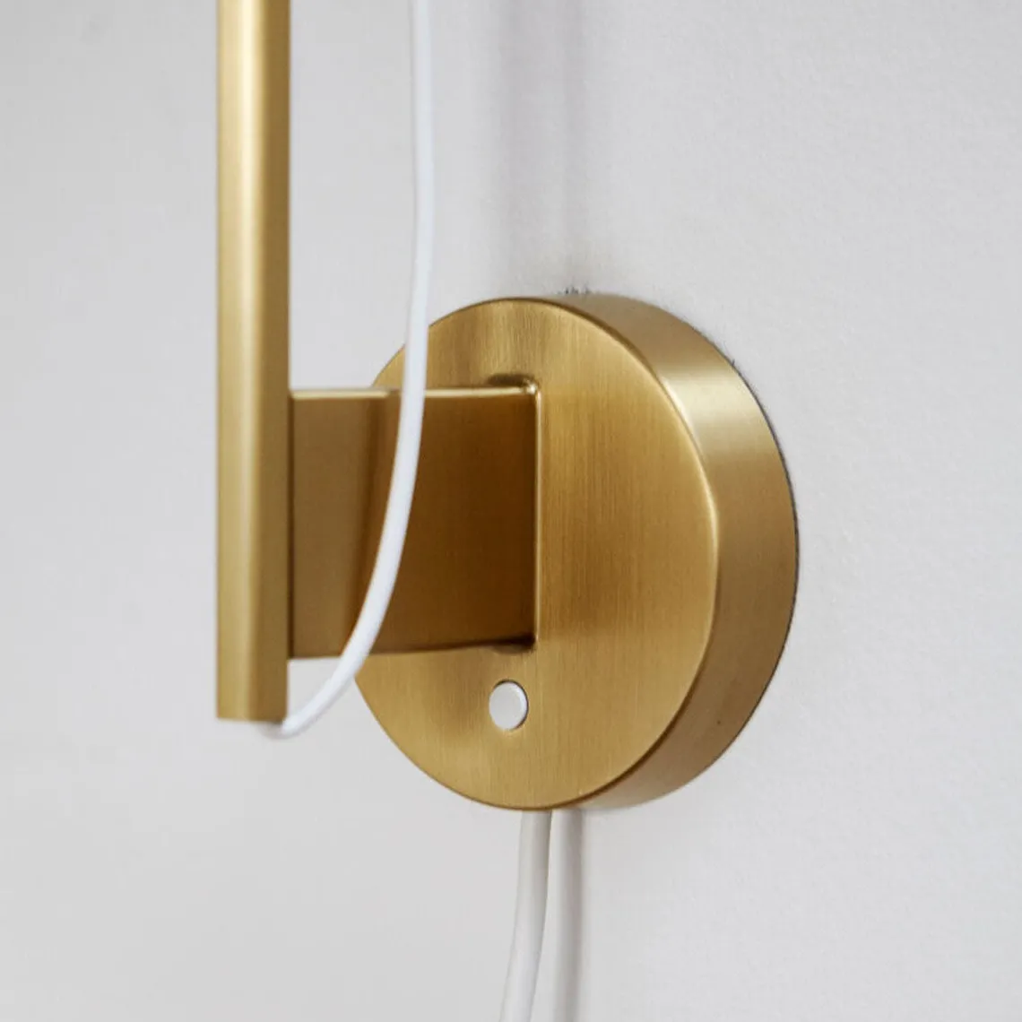 Louis Poulsen Yuh Vegglampe