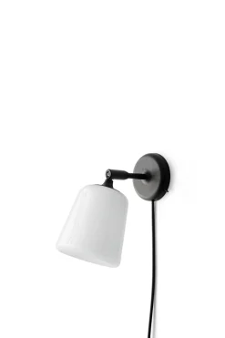 Material Vegglampe - Hvit Opal Glass