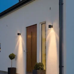 Modena vegglampe I ned - Svart