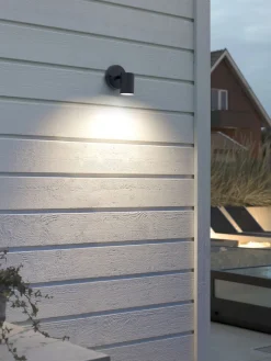 Modena vegglampe ned utendørs 4W 3000K IP44 - Svart