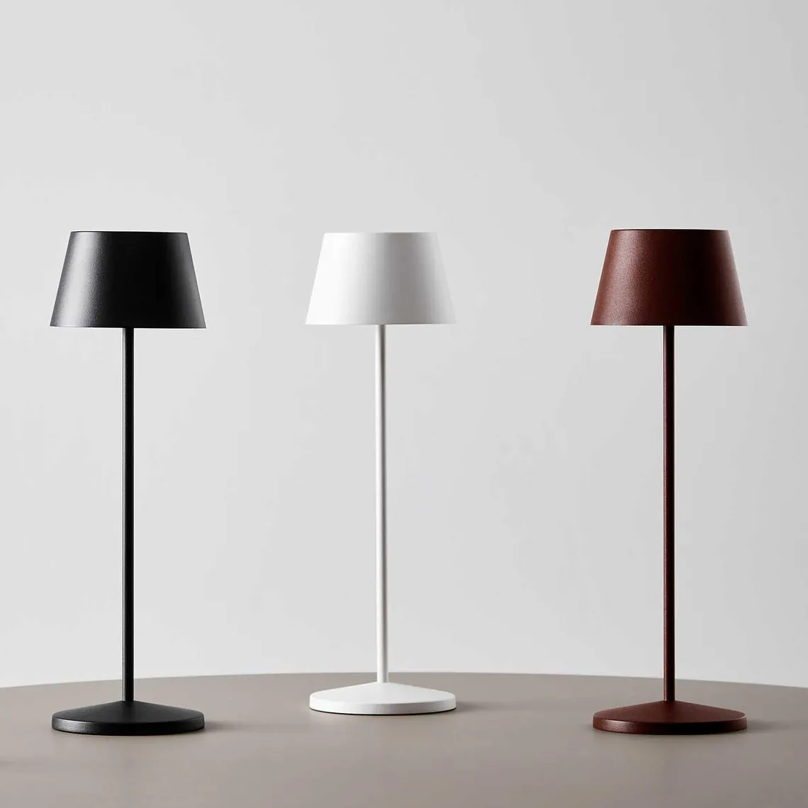 Modi bordlampe oppladbar IP65 - Corten