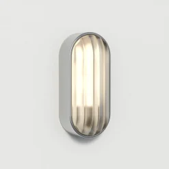 Montreal Oval vegglampe utendørs IP44 E27
