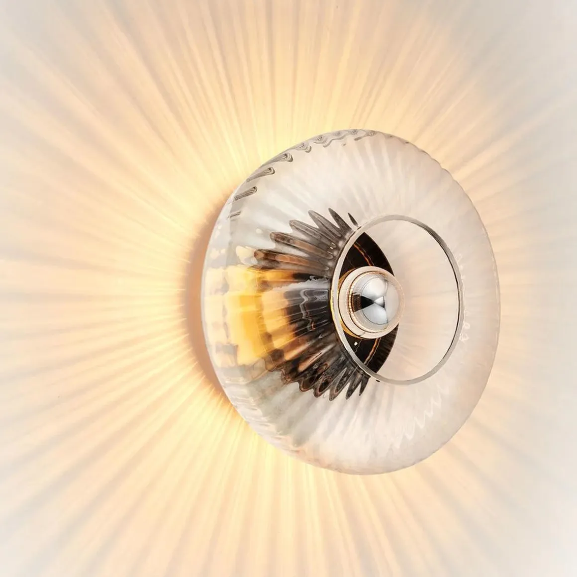 New Wave Optic 26 Wall Lamp - Klar