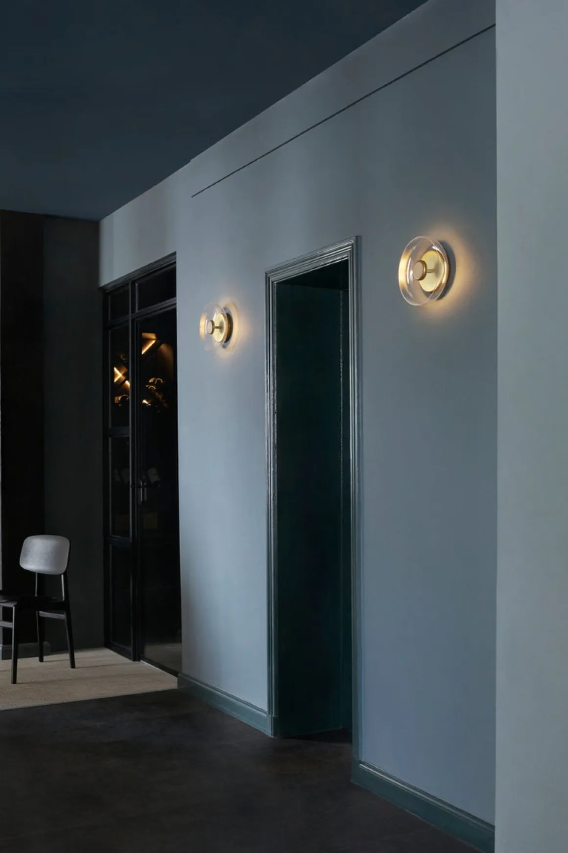 Nuura Blossi vegglampe/taklampe Klar