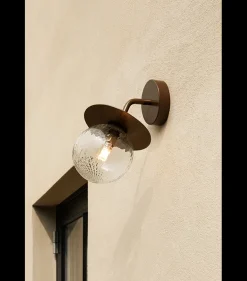 Nuura Liila utendørslampe - bronse/optikk