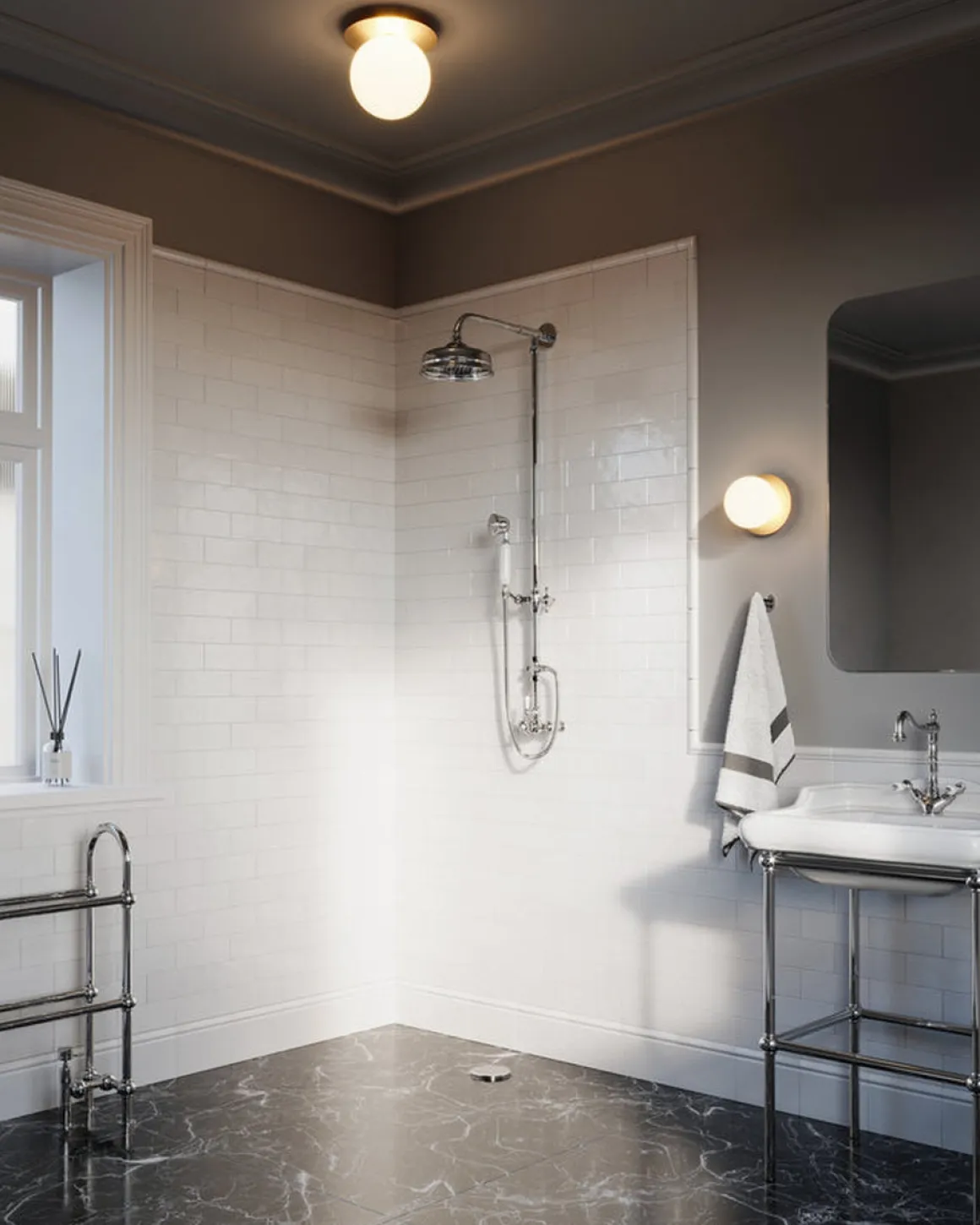 Nuura Liila 1 vegglampe/taklampe - large - nordic gold / optikk