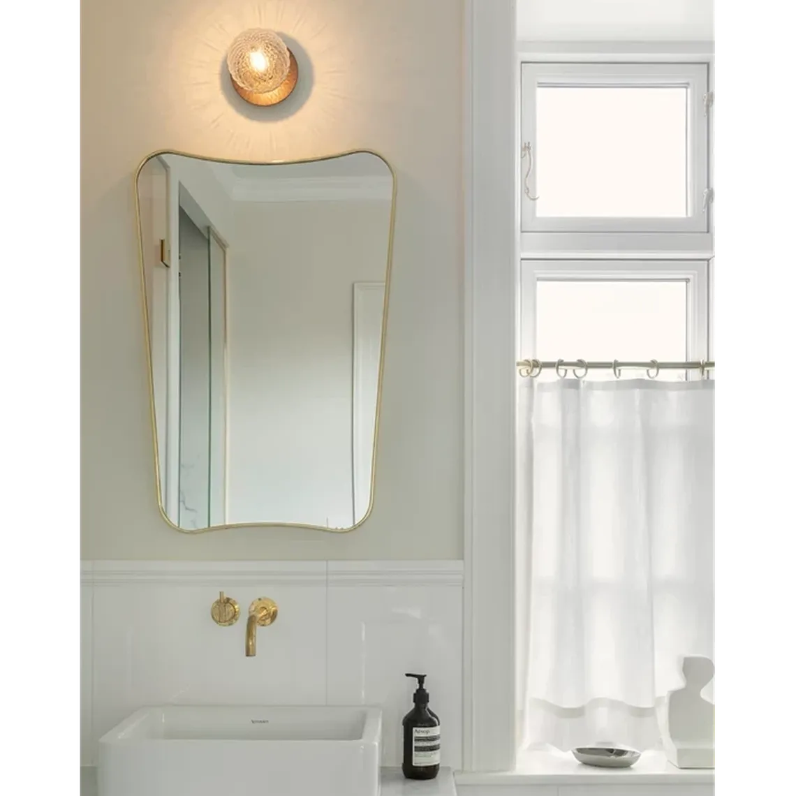 Nuura Liila 1 vegglampe/taklampe - Small - Bronse / Klar