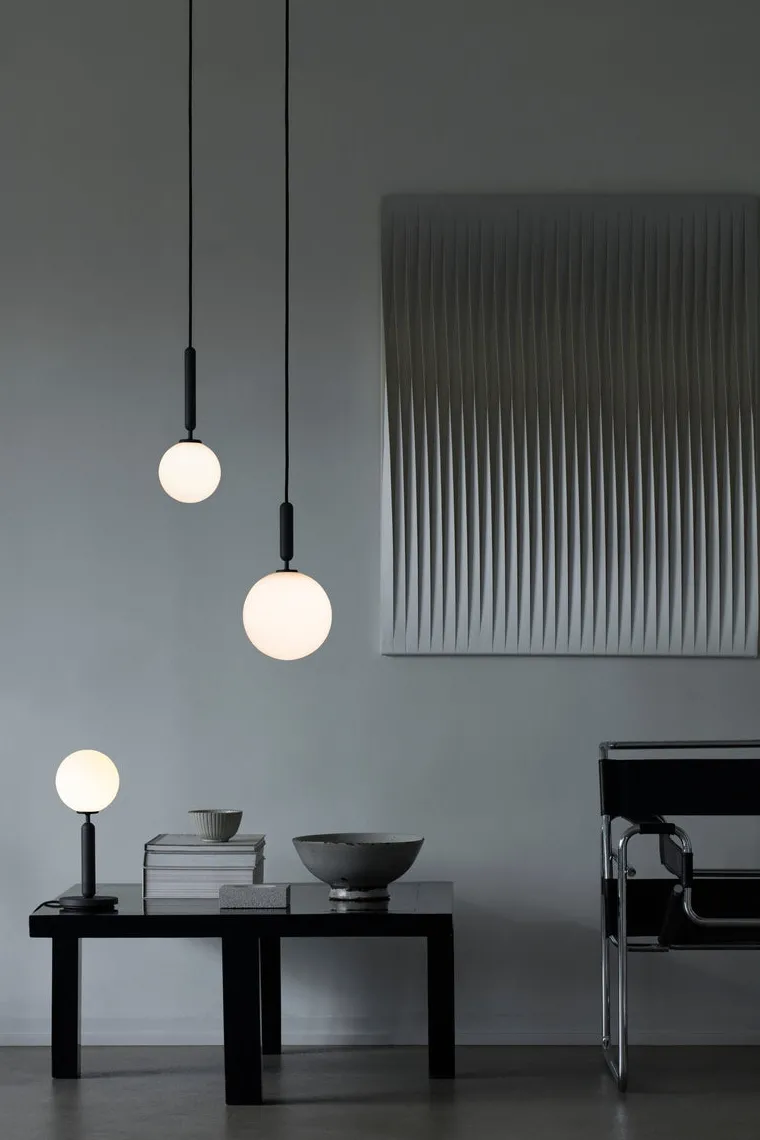Nuura Miira 1 svart/opal