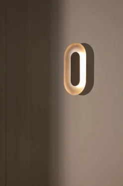 Nuura Sasi Small vegglampe - Sølv