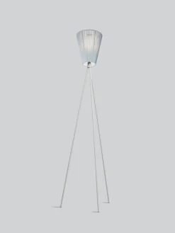 Oslo Wood gulvlampe lysegrå med skjerm