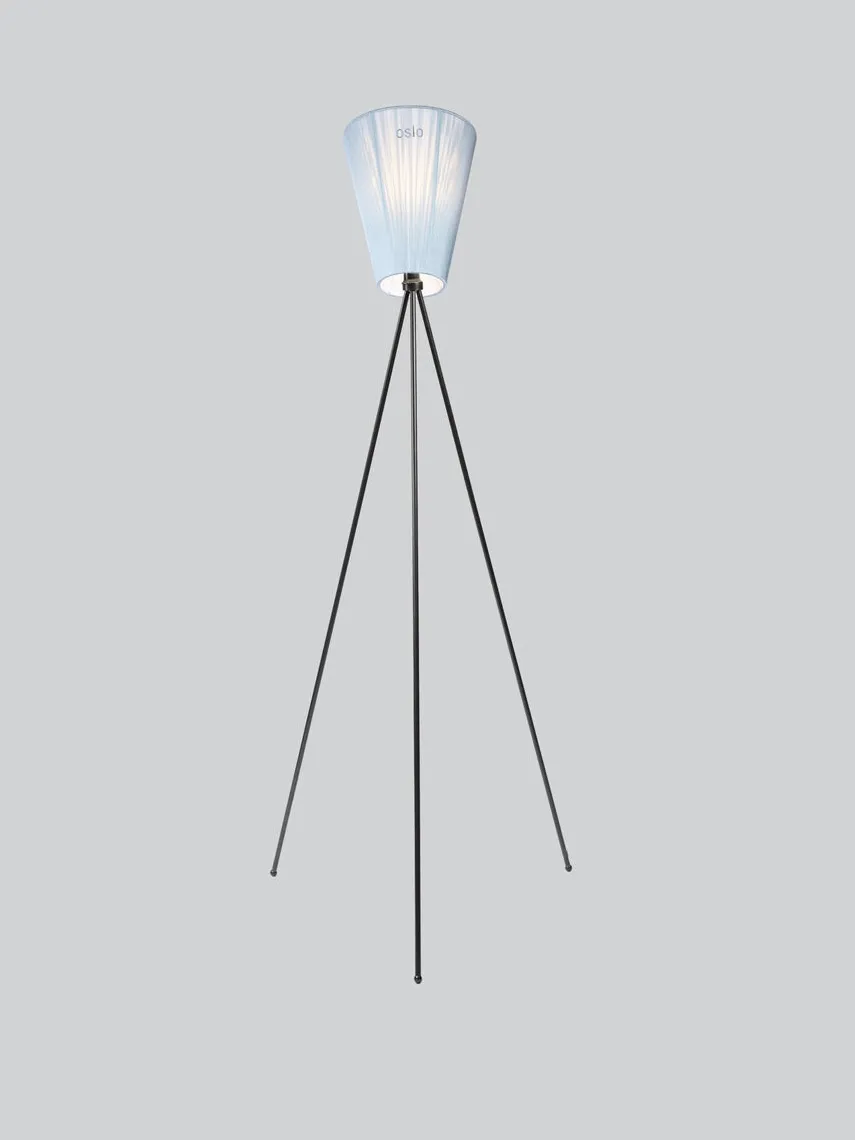 Oslo Wood gulvlampe svart med skjerm