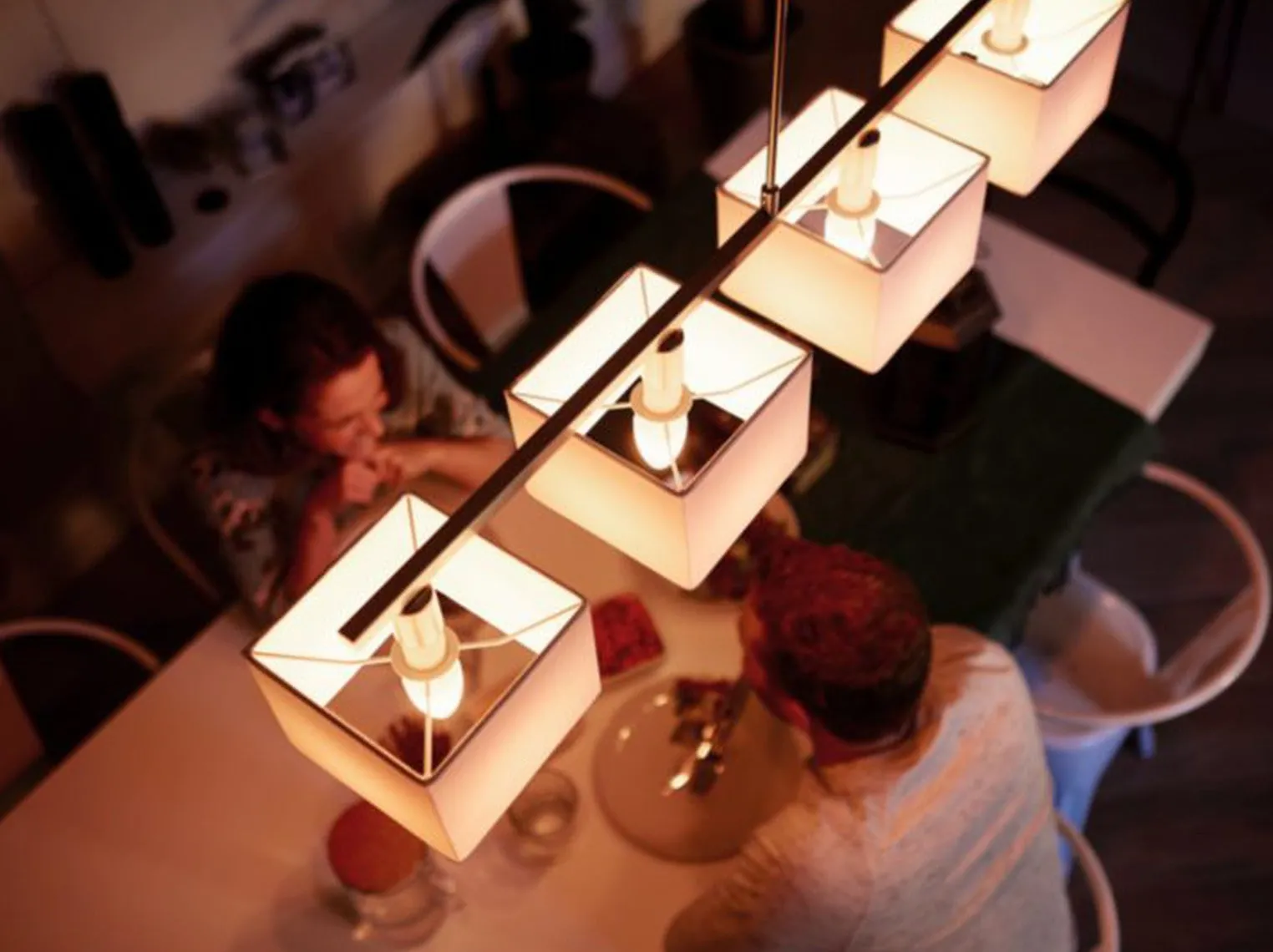Philips Hue B39 E14 lyspære 5,2W 2200-6500K White Ambiance