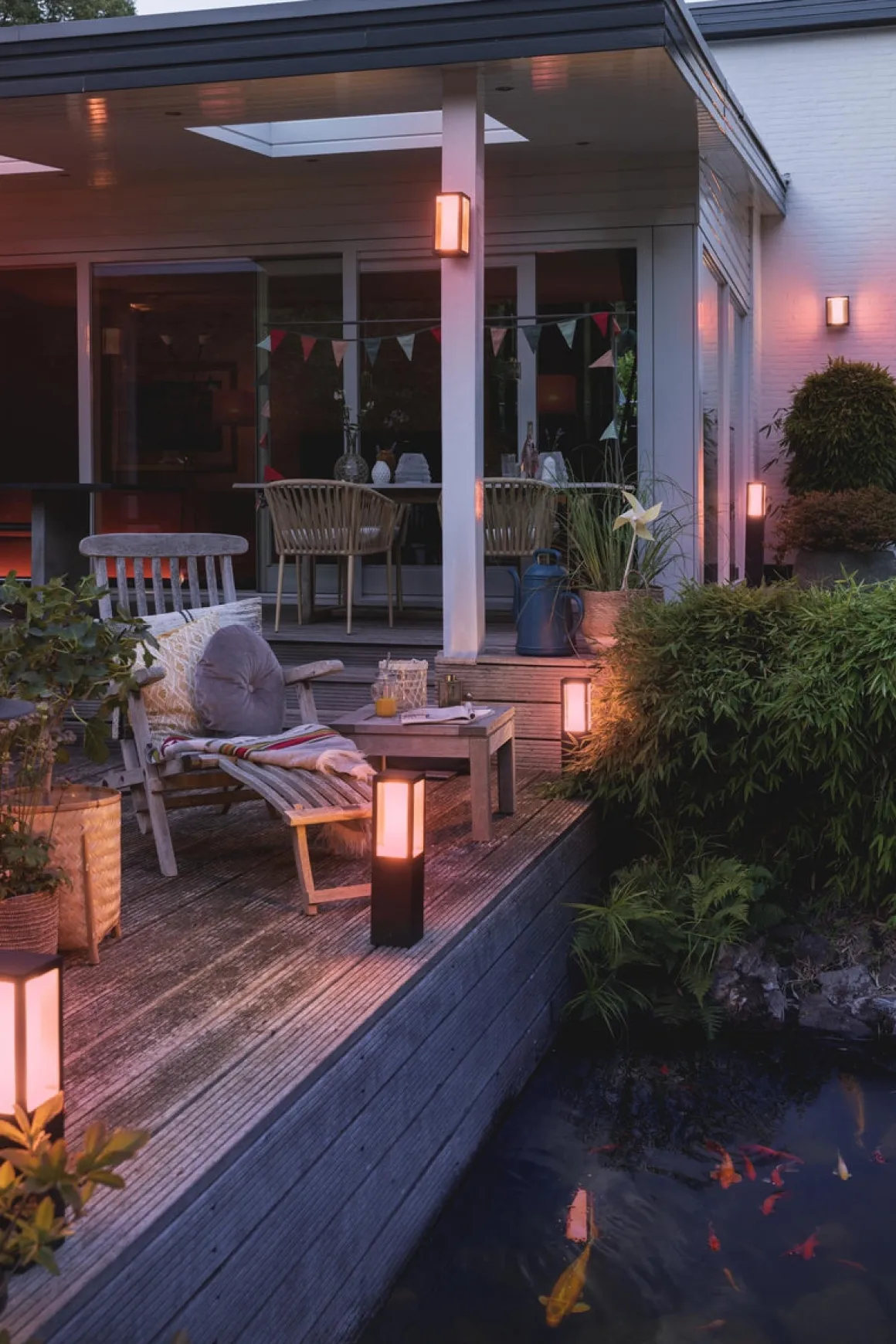 Philips Hue Impress large vegglampe white ambiance & color luminaires