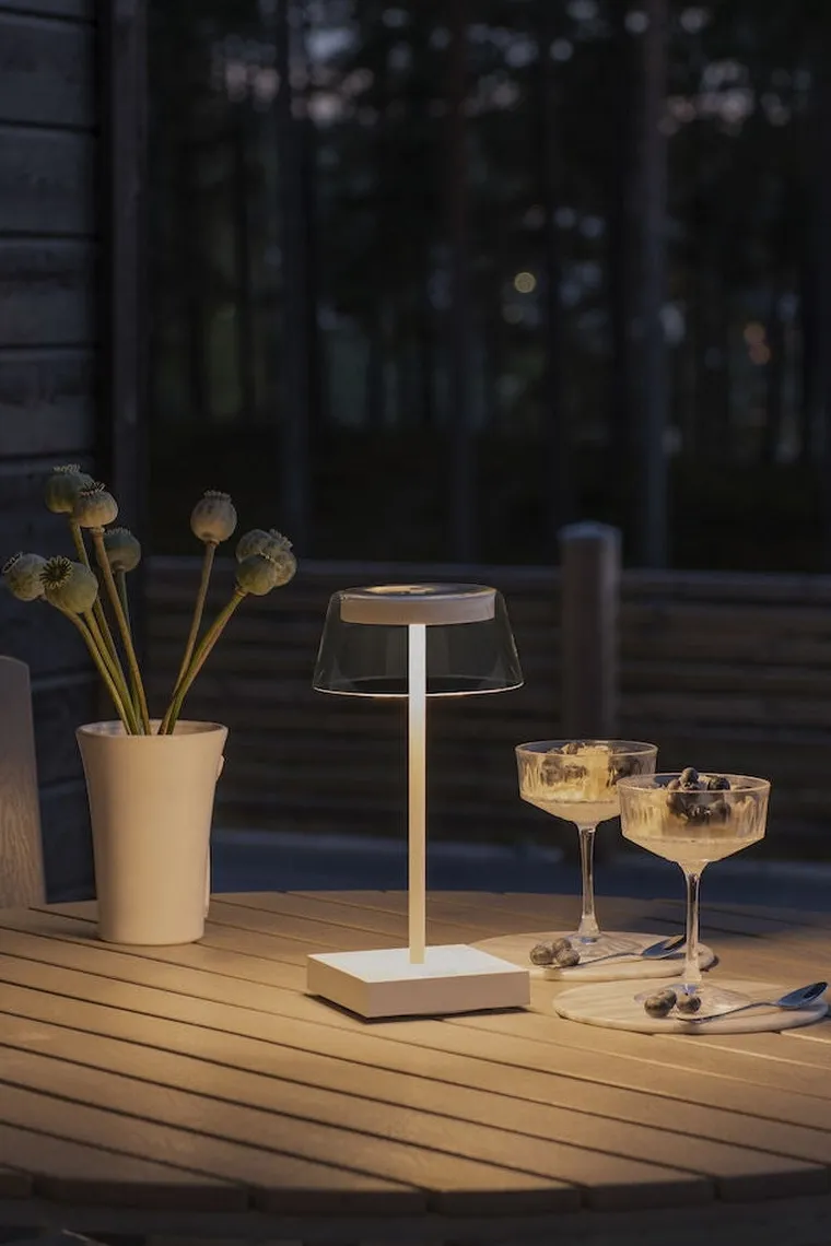 Scilla bordlampe 27 cm IP54 oppladbar USB - Hvit