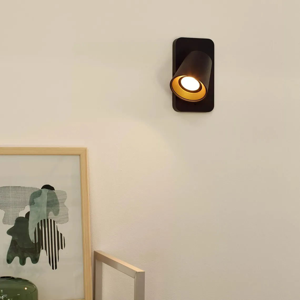 Turnon vegglampe - Svart