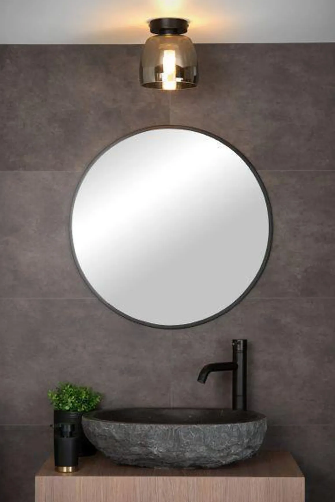 Tyler taklampe IP44