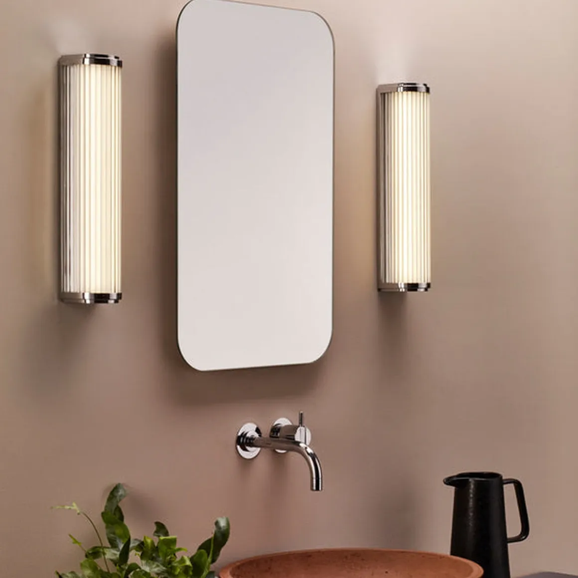 Versailles 370 vegglampe 14W IP44 3000 kelvin