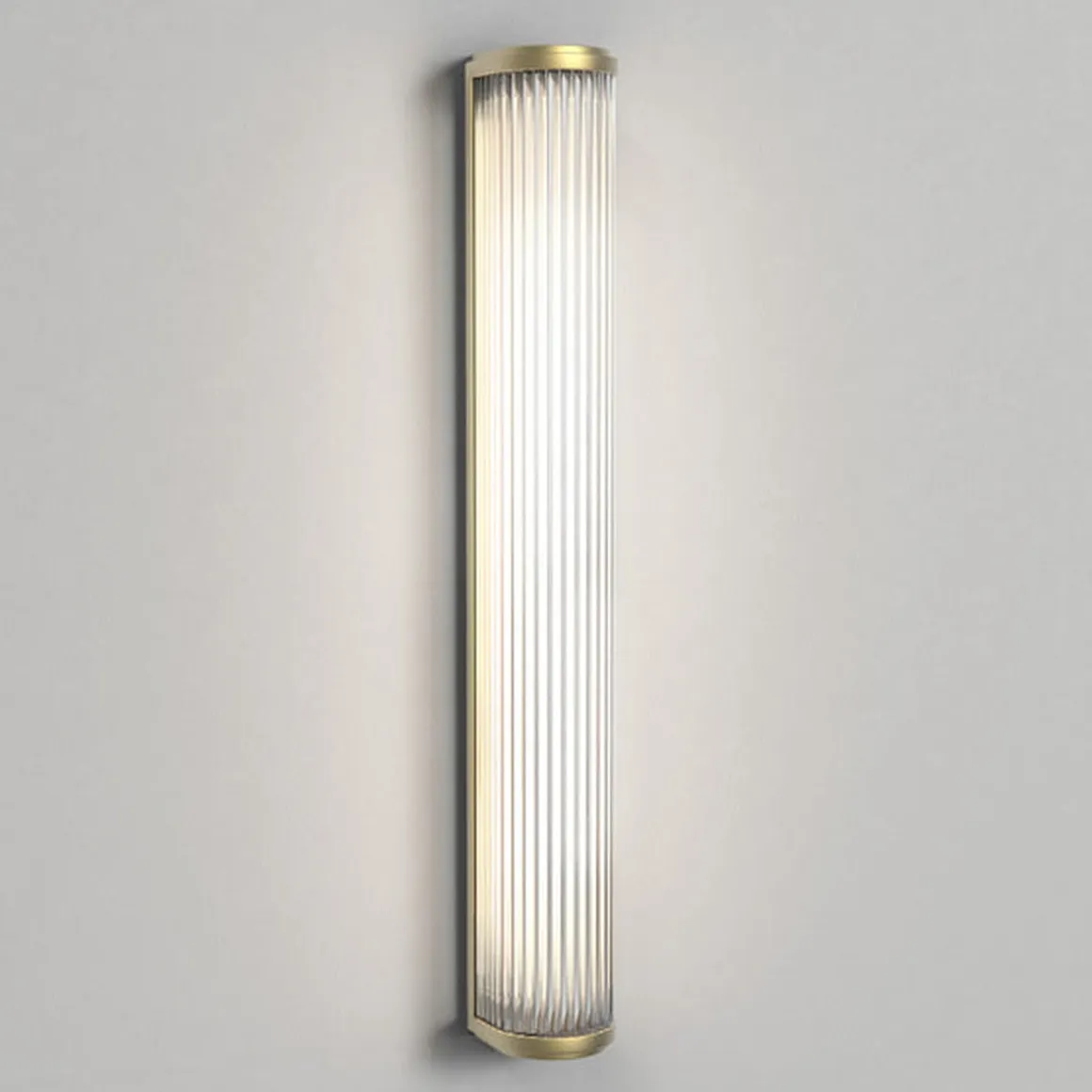 Versailles 600 vegglampe 25W IP44 3000 kelvin - Matt Gullfarget