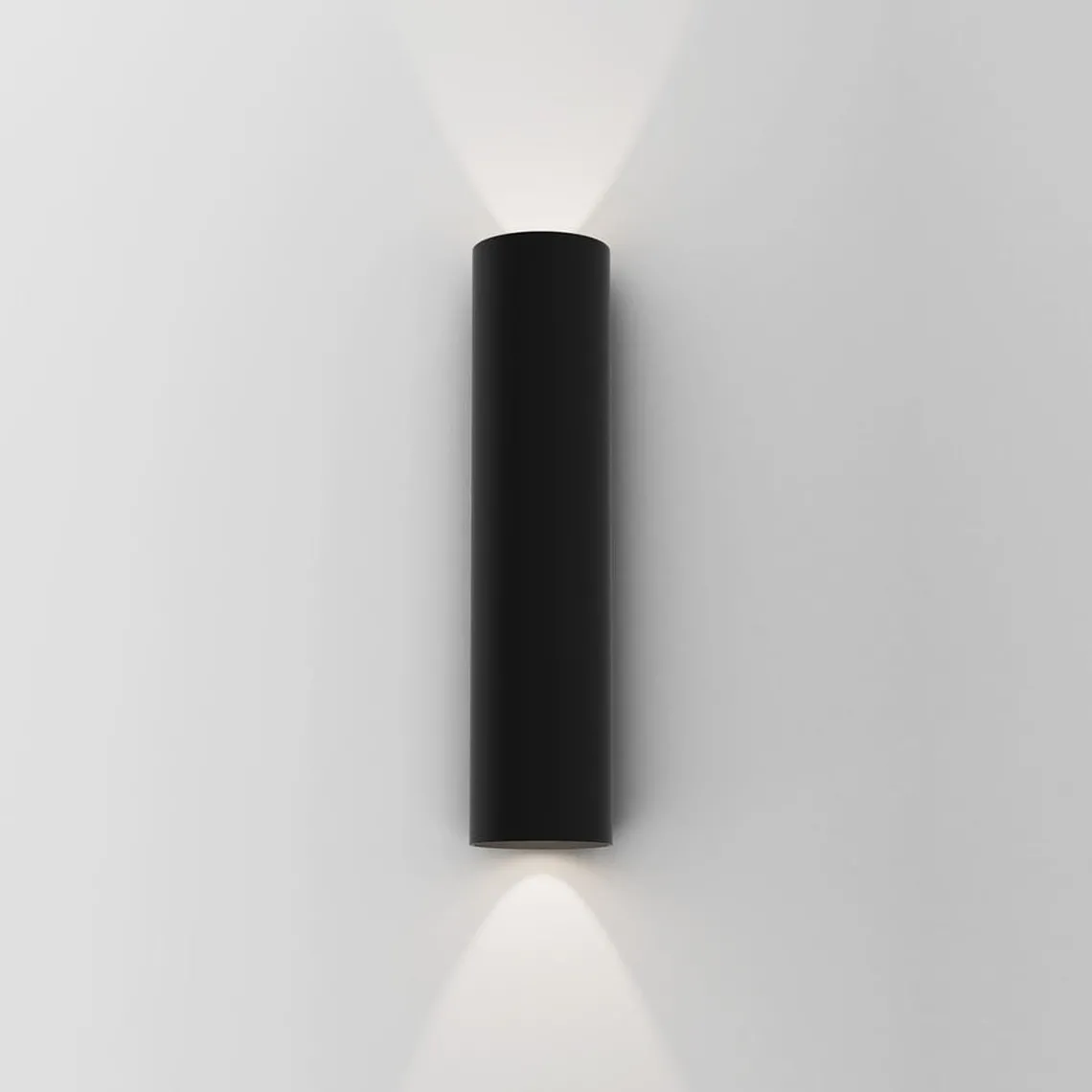 Yuma 300 vegglampe opp/ned